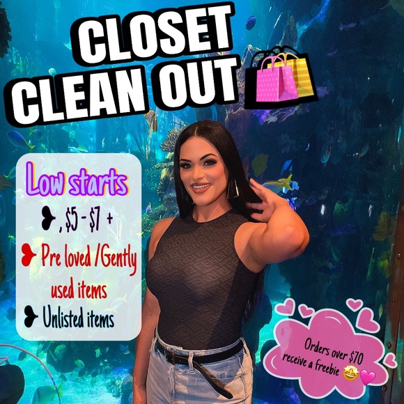 UNLISTED ITEMS! ❥ Gently Used, live show ヽ(•‿•)ノ - Picture 1 of 1
